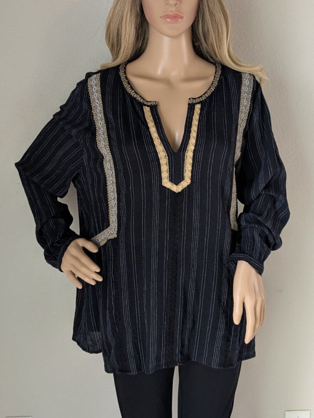 J Jill Peasant Blouse Women's XL Black Embroidered Tunic V-neck Long Sleeve Top